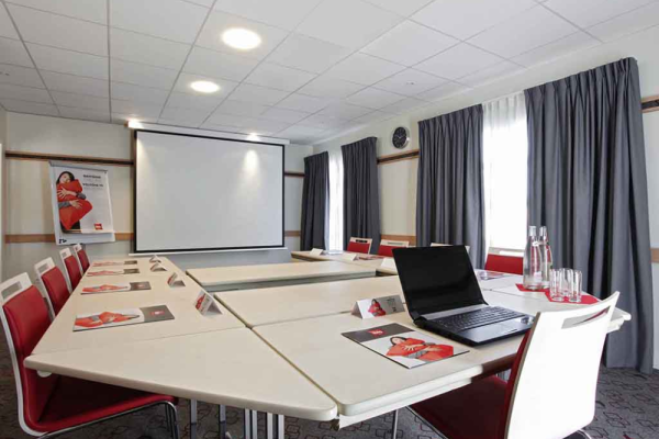 Salle GIONO